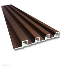 Tablilla WPC Color Caoba.